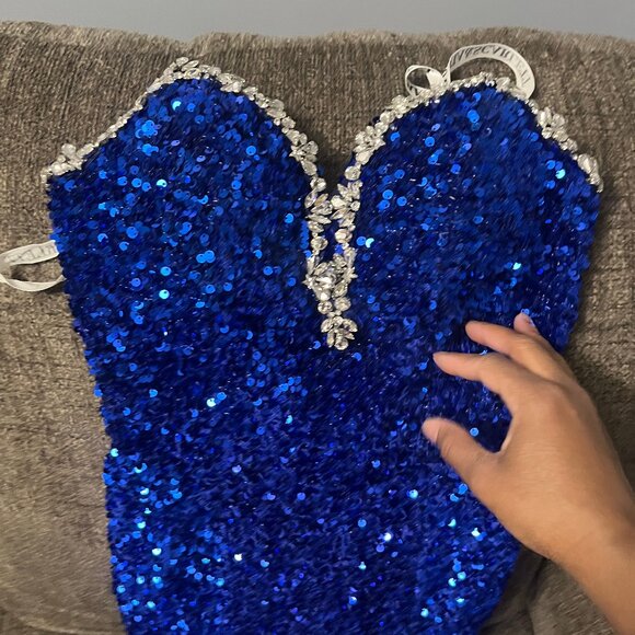 Prom Dress - Picture 3 of 10